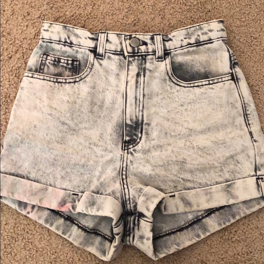 Very flattering shorts worn just a couple times